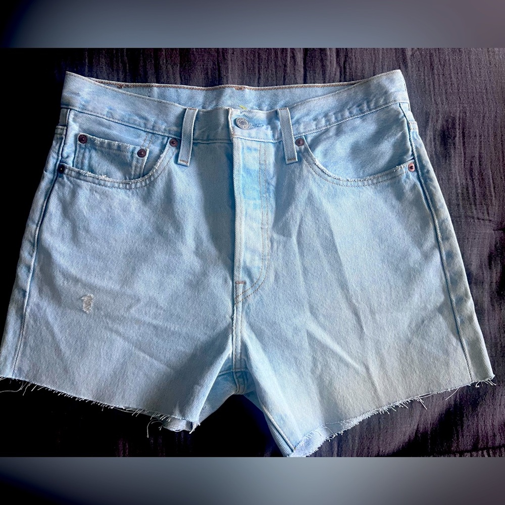 Levi’s 501 denim shorts